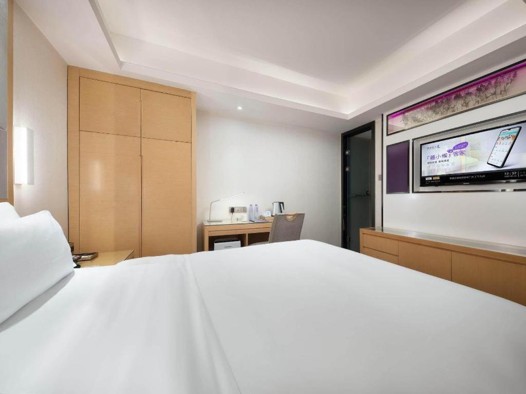 Lavande Hotel Guangzhou Shangxiajiu Pedestrian Street Hualin Temple Metro Station Kültér fotó